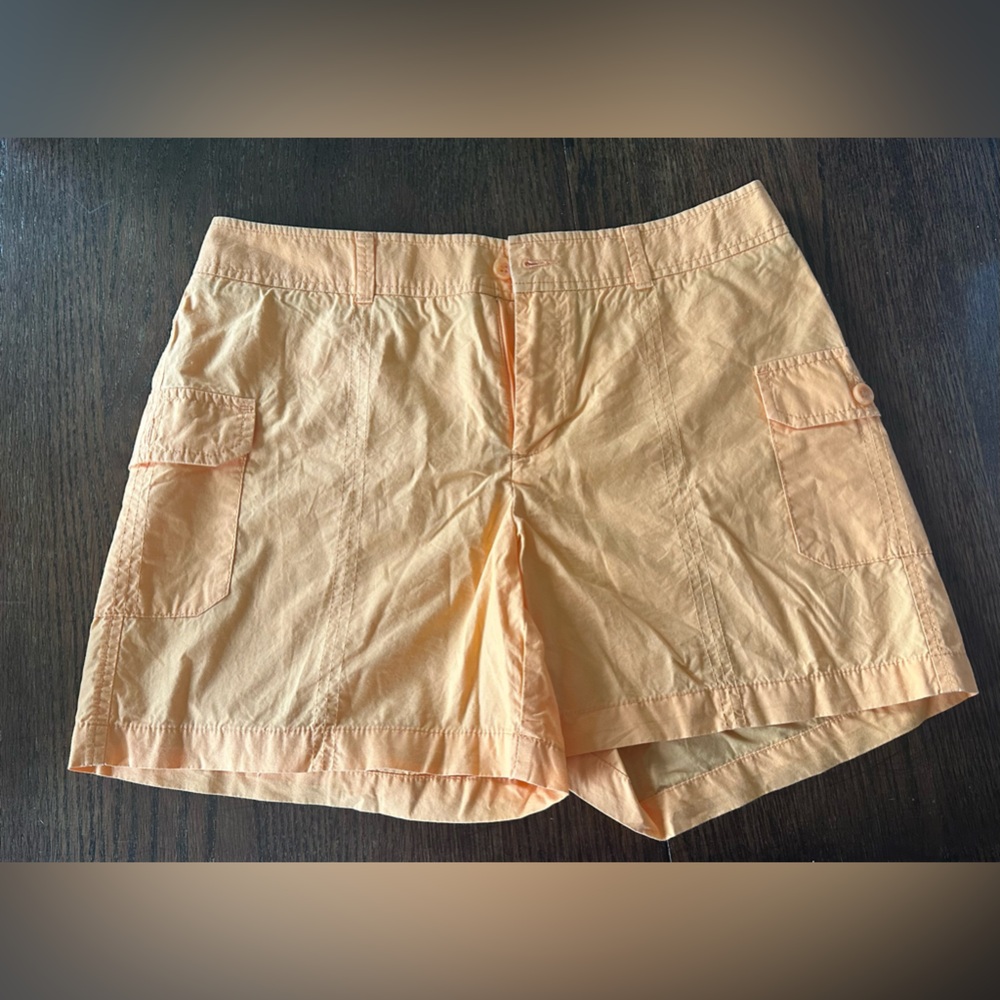 Light orange Women’s shorts Dockers size 8